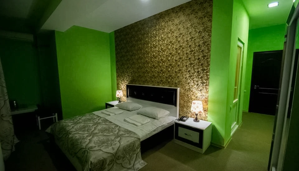 هتل باتونی تفلیس